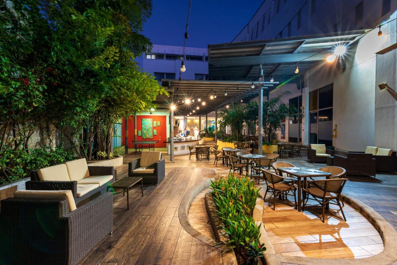 Pop Art Hotel Clc Mamonal Cartagena Luaran gambar
