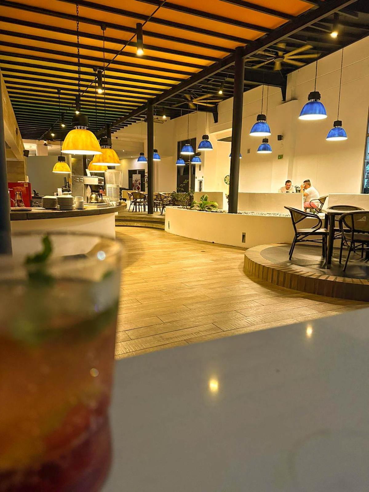 Pop Art Hotel Clc Mamonal Cartagena Luaran gambar