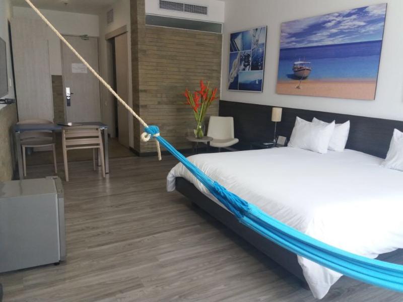 Pop Art Hotel Clc Mamonal Cartagena Luaran gambar